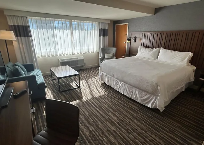 Best Western Premier Plainview-Long Island Hotel