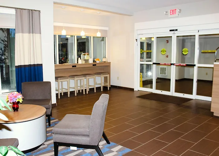 Microtel Inn & Suites By Wyndham - Penn Yan