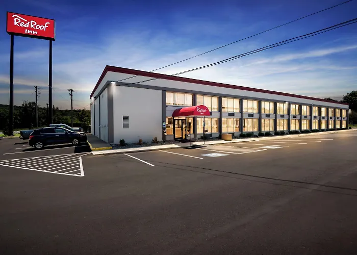Red Roof Inn Cortland