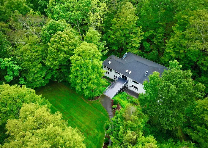 The Harlow House Rhinebeck