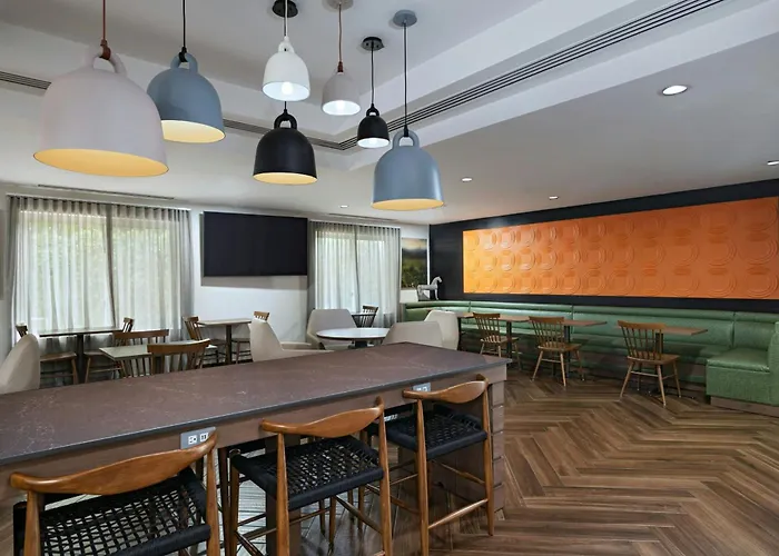 Fairfield By Marriott Medford Long Island Hotel