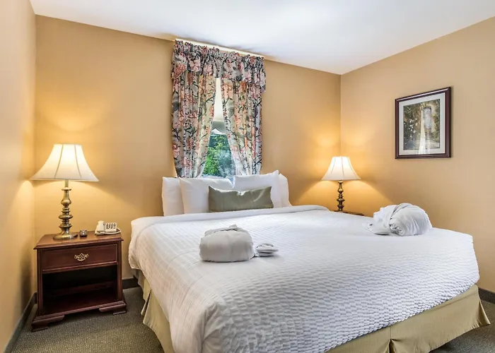 Traditions Hotel & Spa Johnson City - Binghamton, An Ascend Collection Hotel