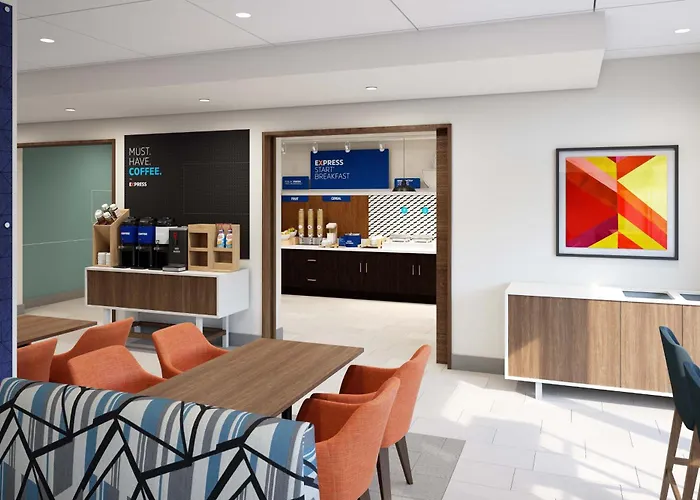 Holiday Inn Express & Suites Bronx - Zoo Area By Ihg New York
