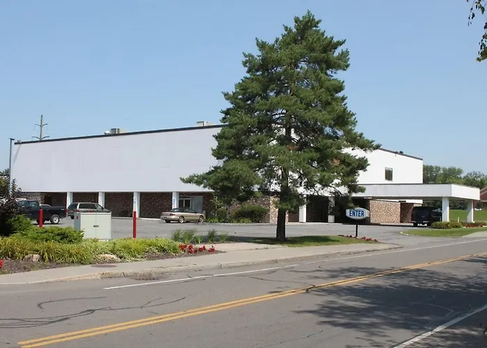 Pet friendly Clarion Hotel University Hotel & Conference Center Ithaca