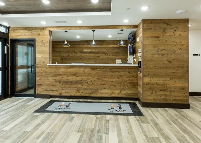 Hotel Ninety Five - Jfk Airport New York che accetta animali