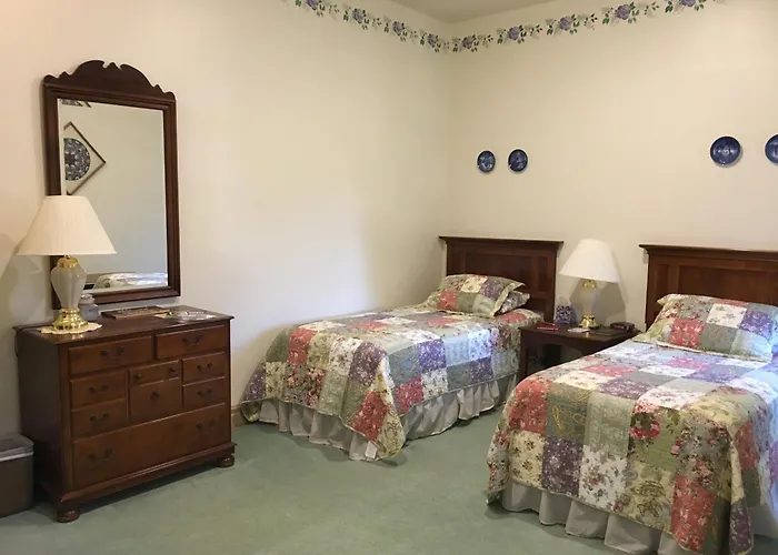 Oak Valley Inn And Suites Geneseo